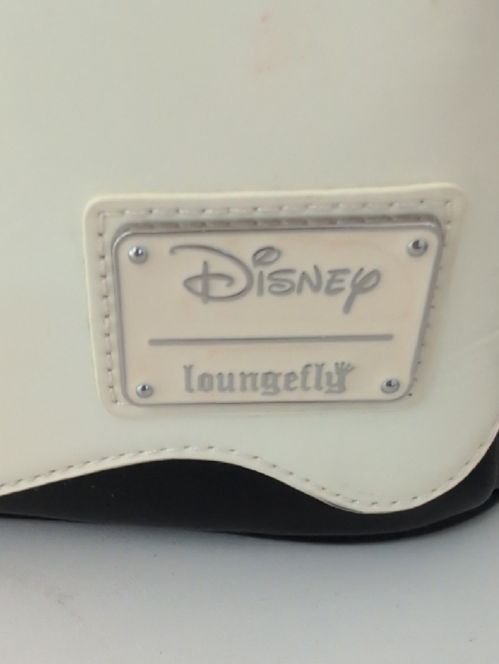 Disney Minnie Ghost Loungefly Mini Backpack Glows In The Dark! - Picture 5 of 5